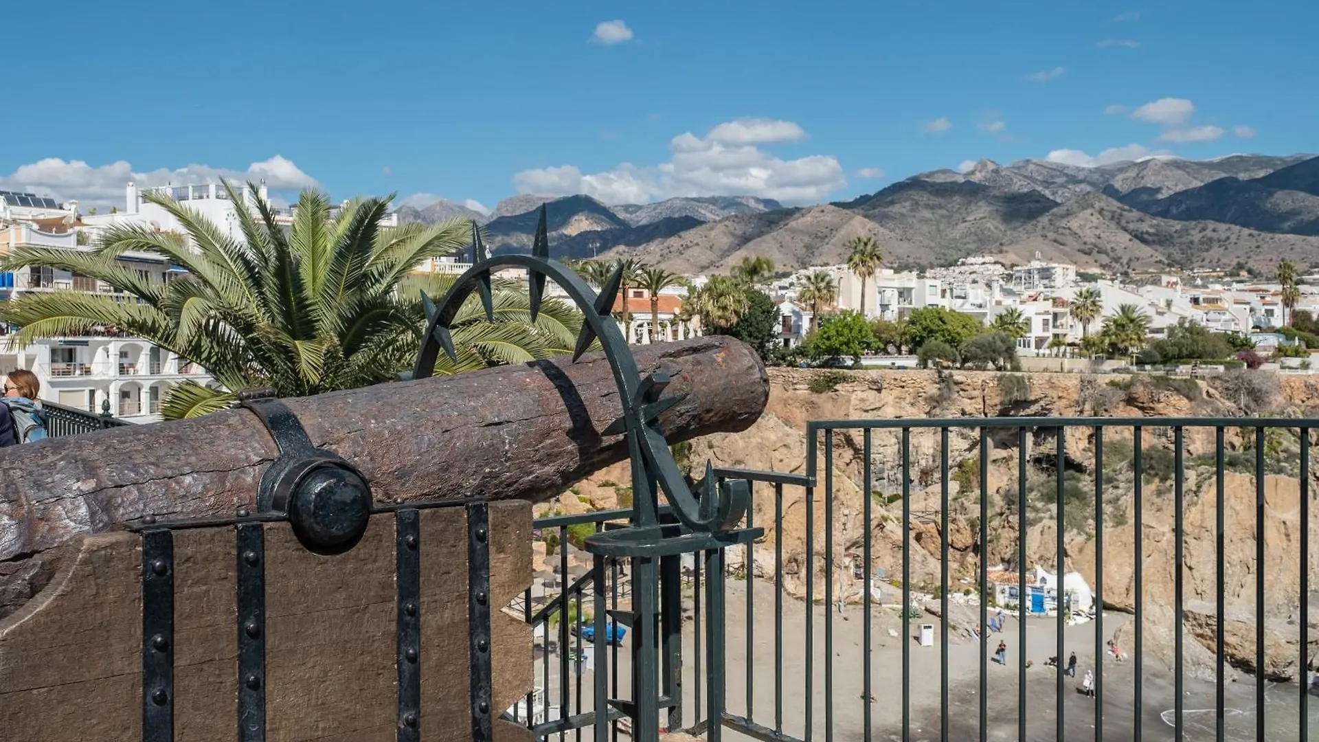 Nautica 1 Apartment Nerja Spain